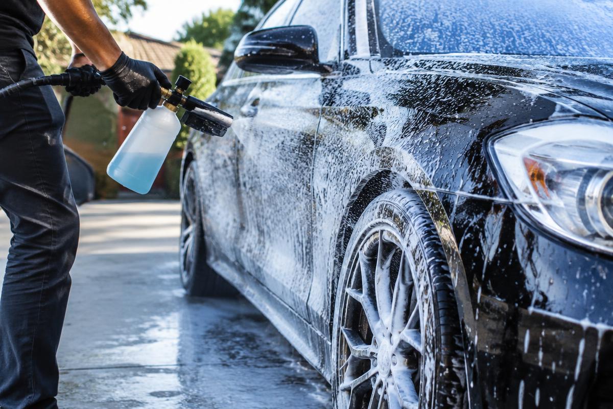 Monthly Maintenance – mobile car detailing Coffs Harbour